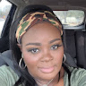 Meet your Posher, Tiffany